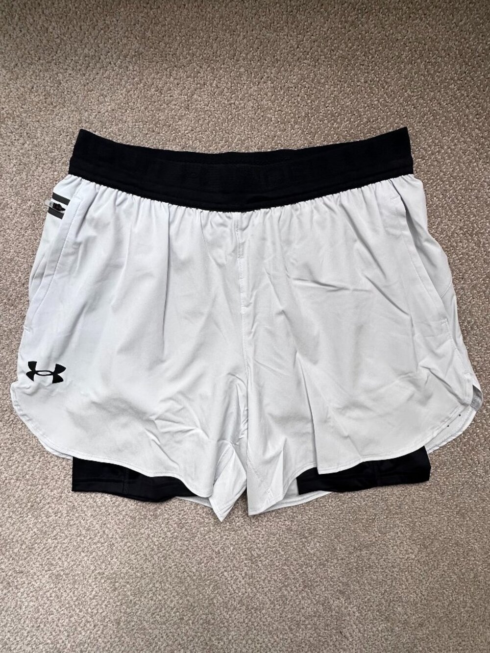 Under Armour Vanish Elite 2-in-1 Shorts Men’s L White Black NWT